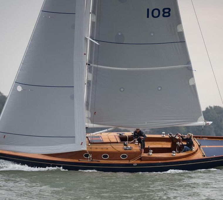 SPIRIT 44 CR (E)
