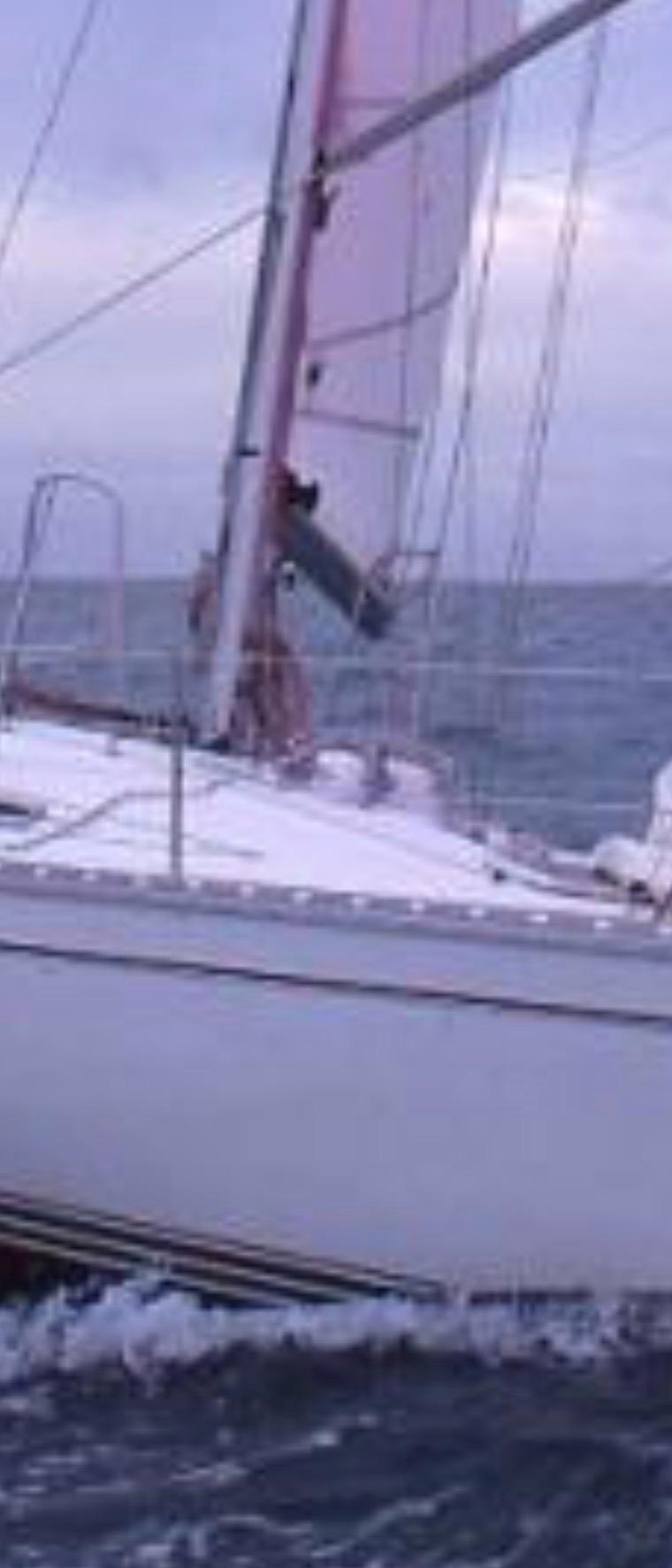 SUN CHARM 39 (JEANNEAU)