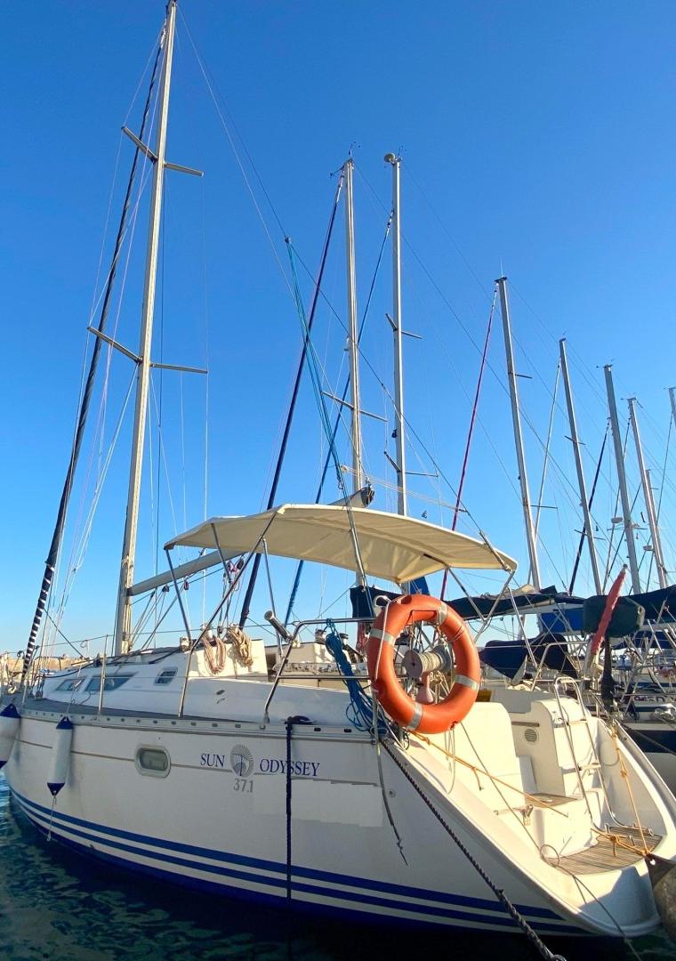 SUN ODYSSEY 37 (JEANNEAU)