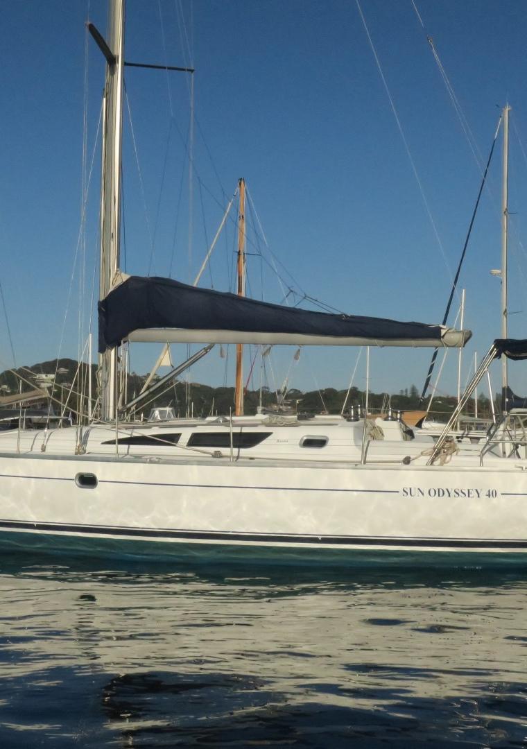 SUN ODYSSEY 40 DS (JEANNEAU)