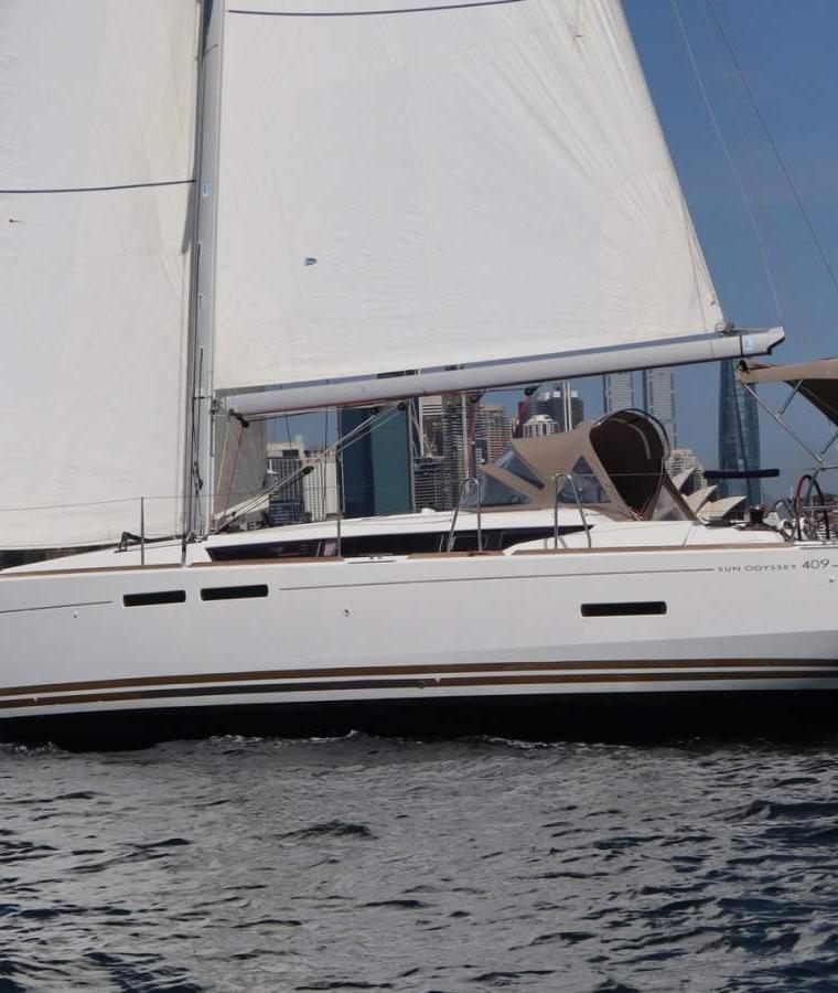 SUN ODYSSEY 409 (JEANNEAU)
