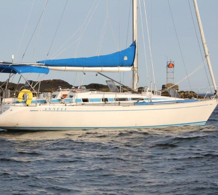 SWAN 44 (S&S)