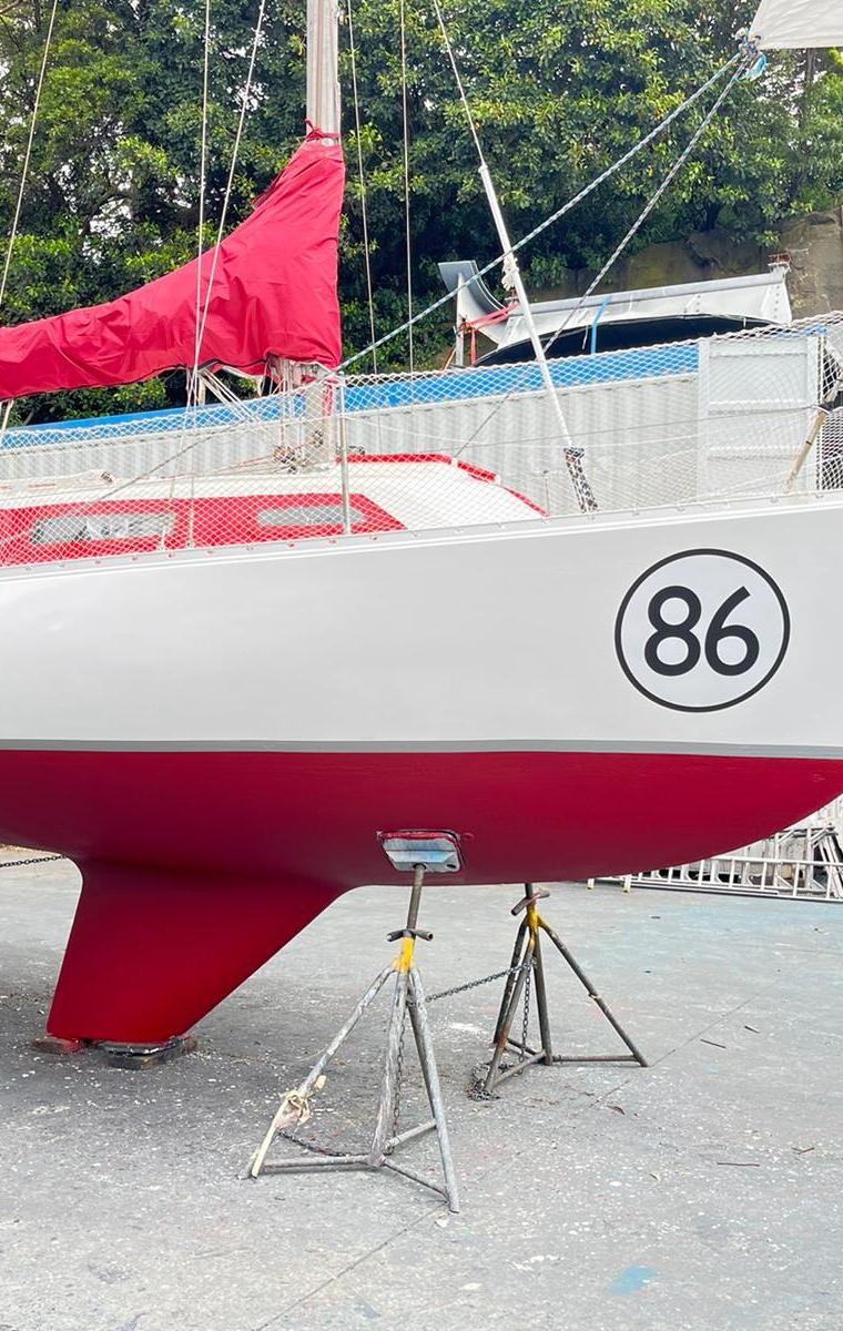 TASMAN 26