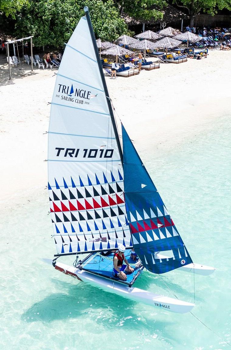 TRIANGLE 20