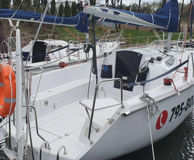TWISTER 26