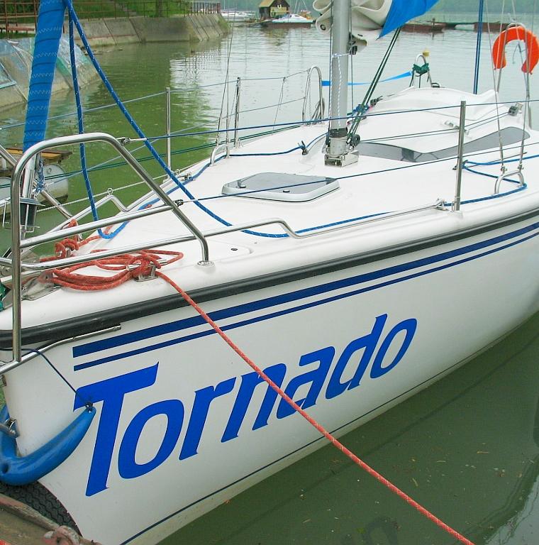 TWISTER 780