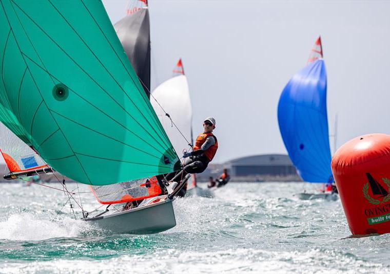 TYPHOON 25 (TRIMARAN)