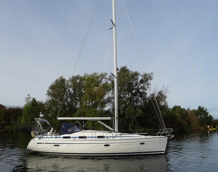 BAVARIA CRUISER 39