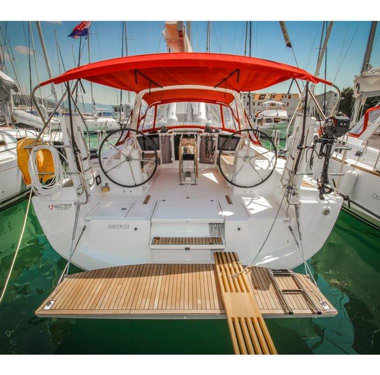 BLUE 41 (BENETEAU)