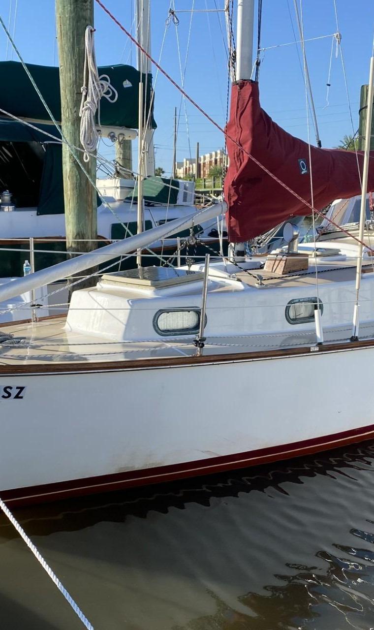 CAPE DORY 30C