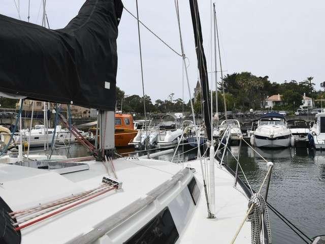 DUFOUR 3800