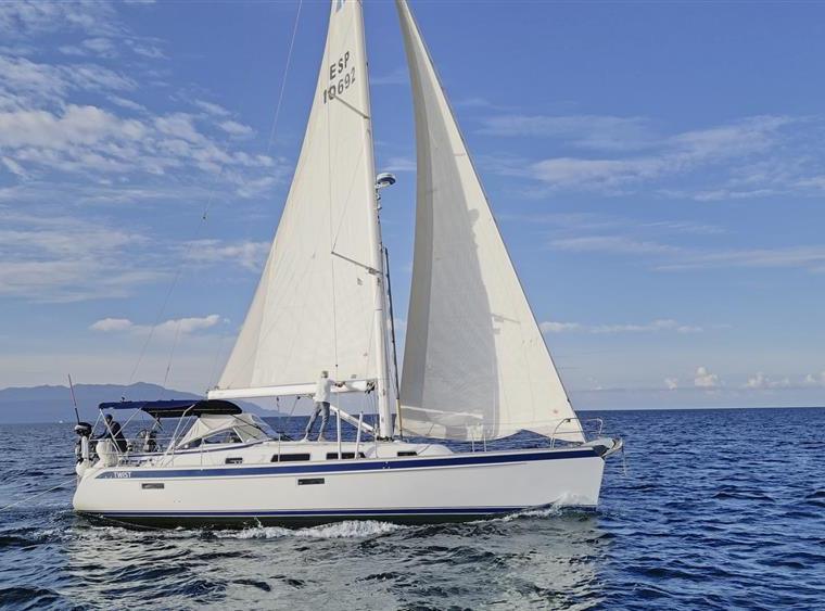 HALLBERG-RASSY 412