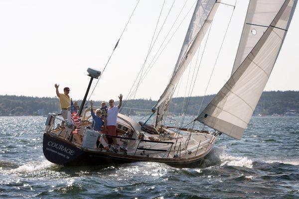 HINCKLEY 43 (HOOD)