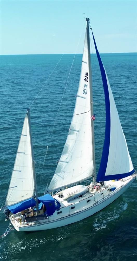 MORGAN 40 CRUISING KETCH