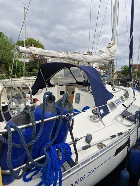 OCEANIS 350 (BENETEAU)