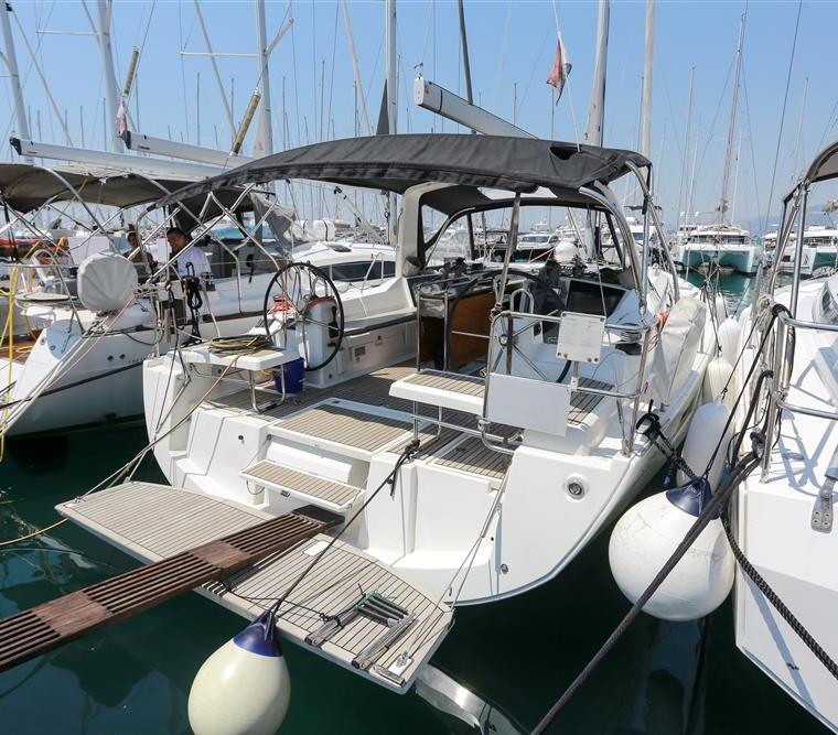OCEANIS 41.1 (BENETEAU)