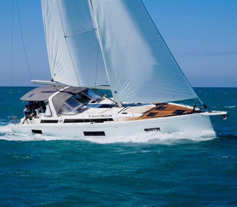 OCEANIS YACHT 54 (BENETEAU)