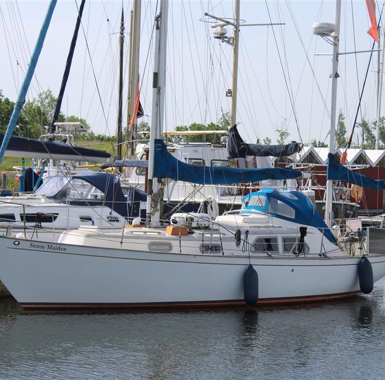 SOVEREIGN 35