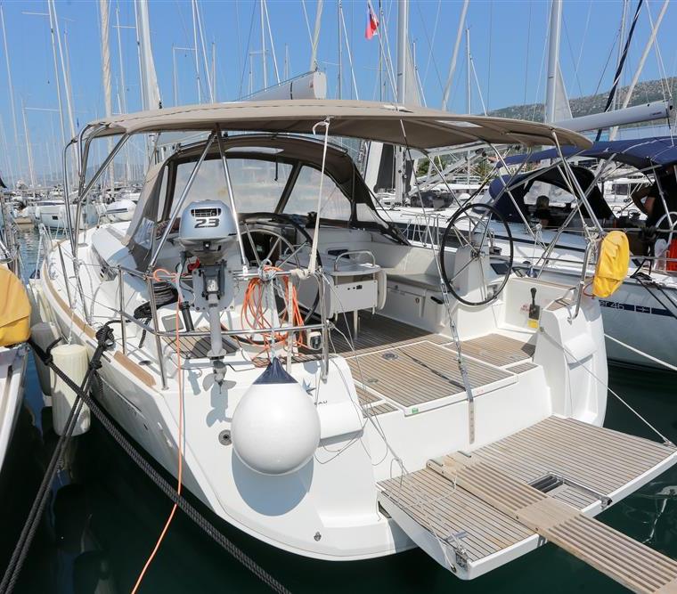 SUN ODYSSEY 519 (JEANNEAU)