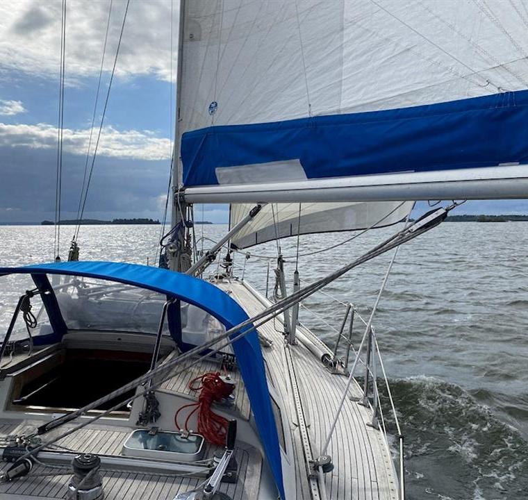 SWEDEN YACHTS 41