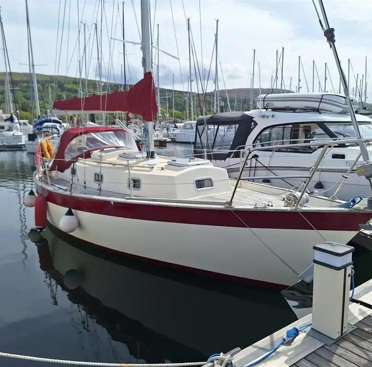 VICTORIA 30 (PAINE)