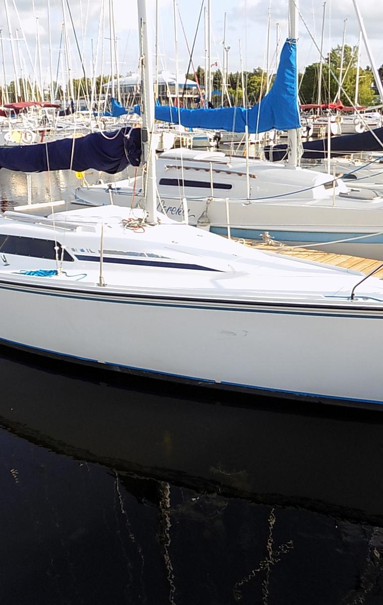 HUNTER 23